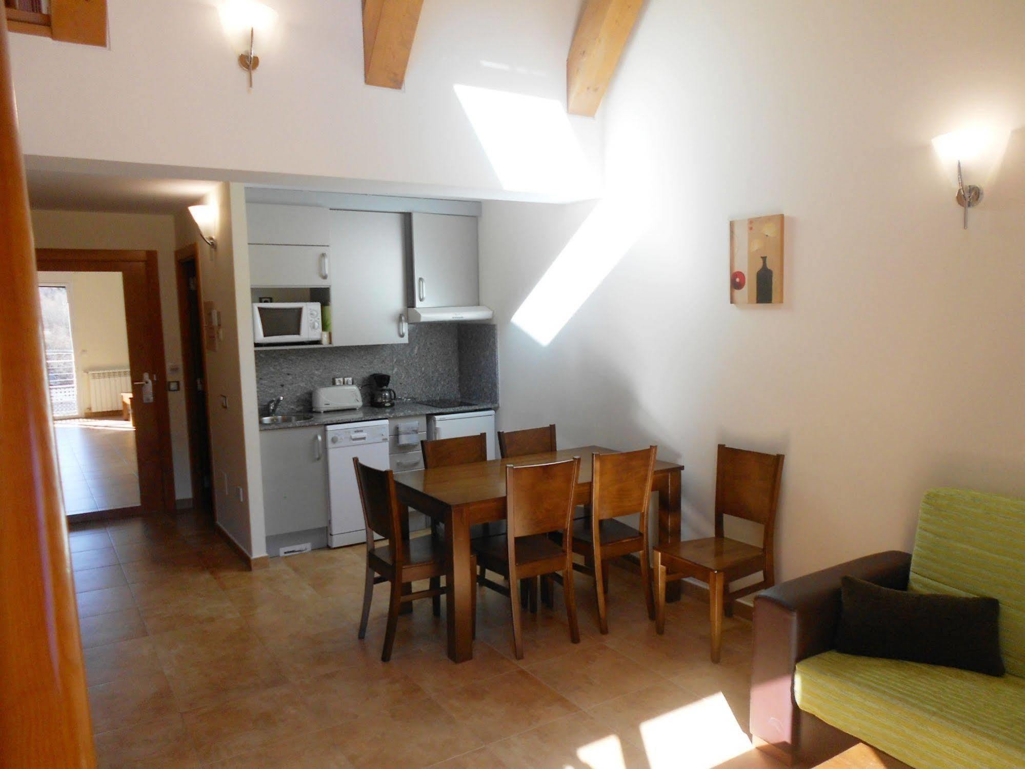 ApartHotel RIALB El Serrat Buitenkant foto