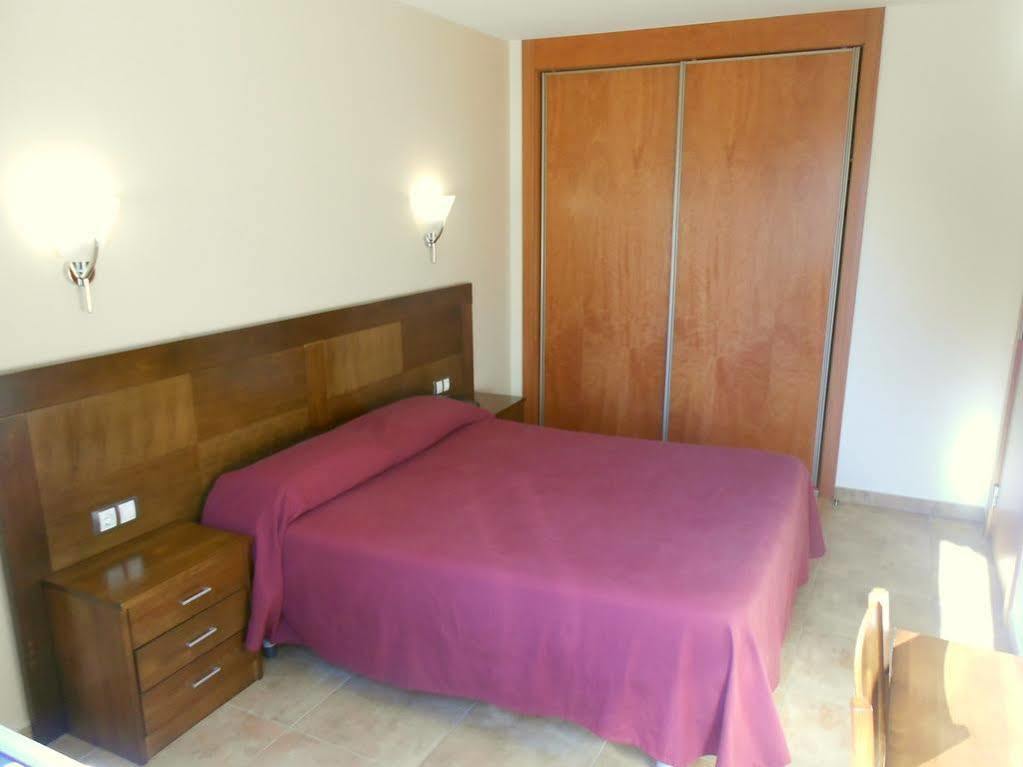 ApartHotel RIALB El Serrat Buitenkant foto